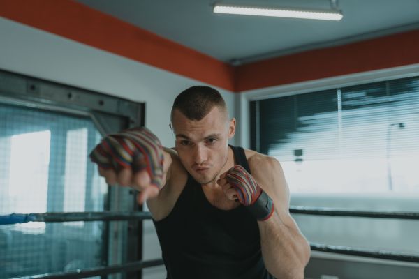 Mythes et réalités sur le coup de poing et la musculation